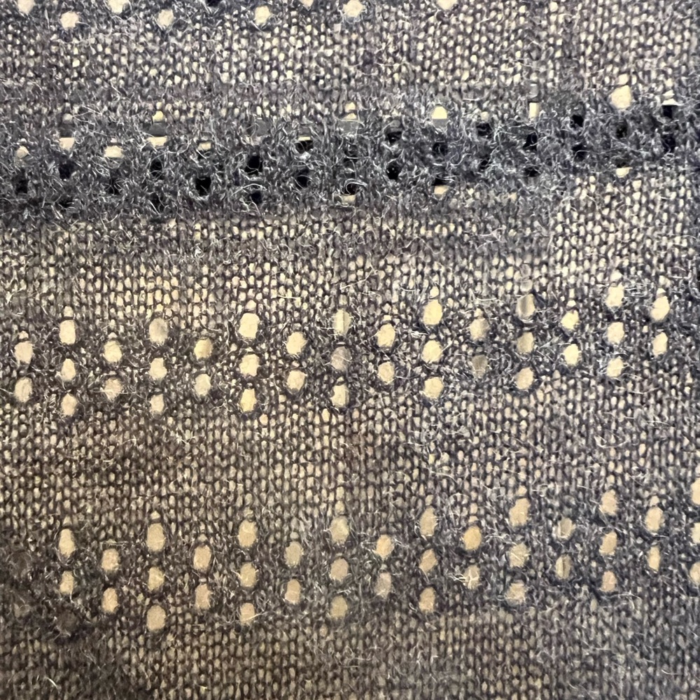 Active designed in Los Angeles long cardigan in size small. Charcoal gray - Picture 6 of 8